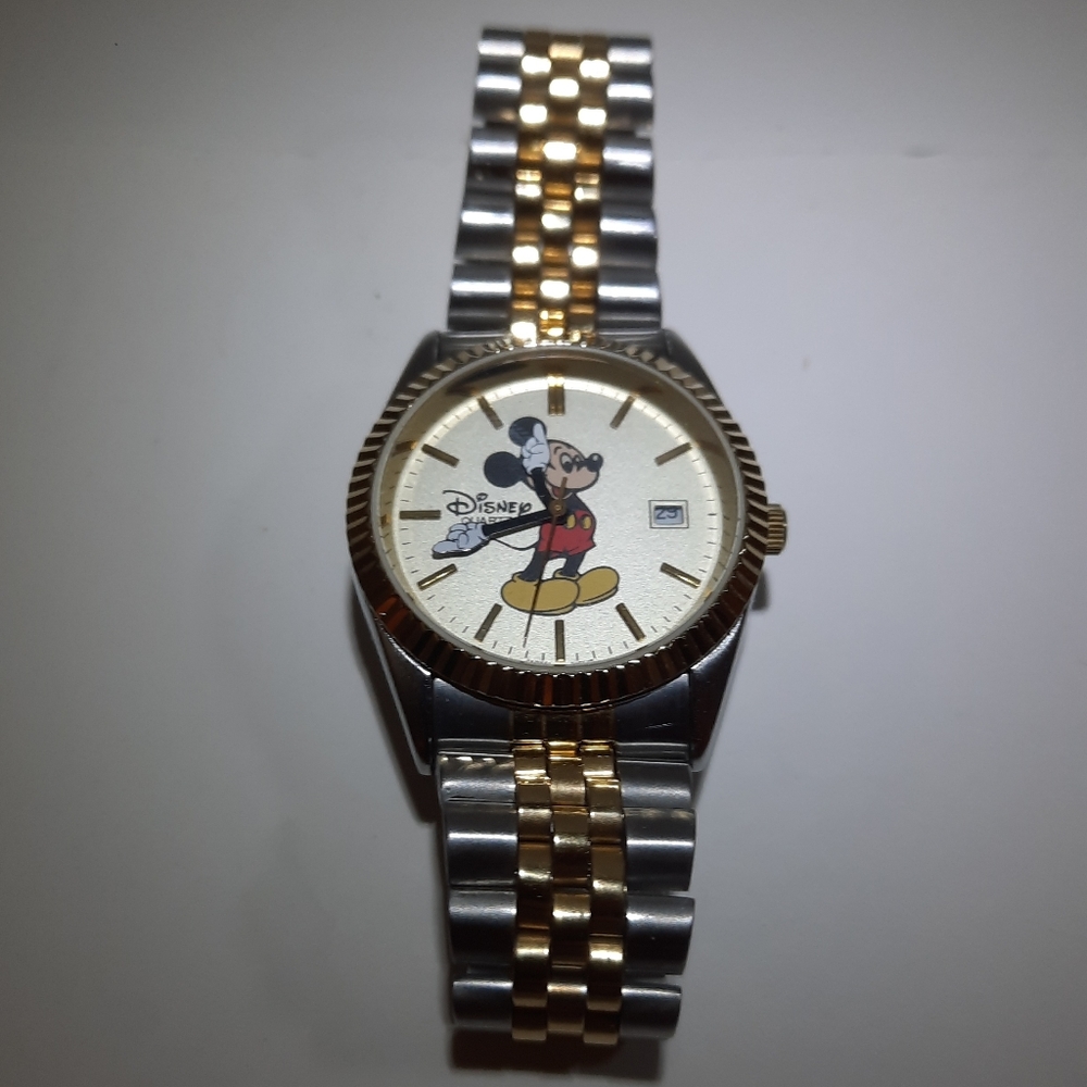Disney Parks Mickey Mouse Men’s Gold Silver Stainless Steel Watch Japan Movement
